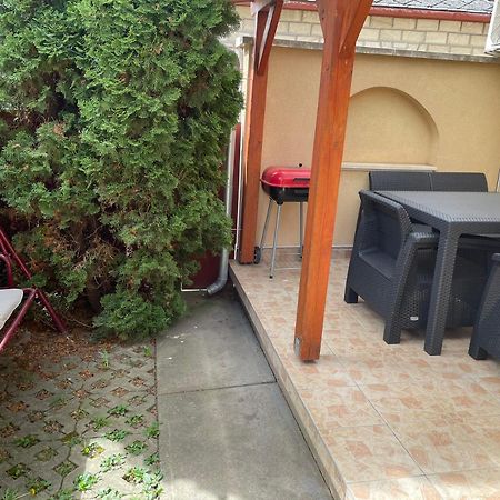 Csillam Vendeghaz Apartment Hajduszoboszlo Exterior photo